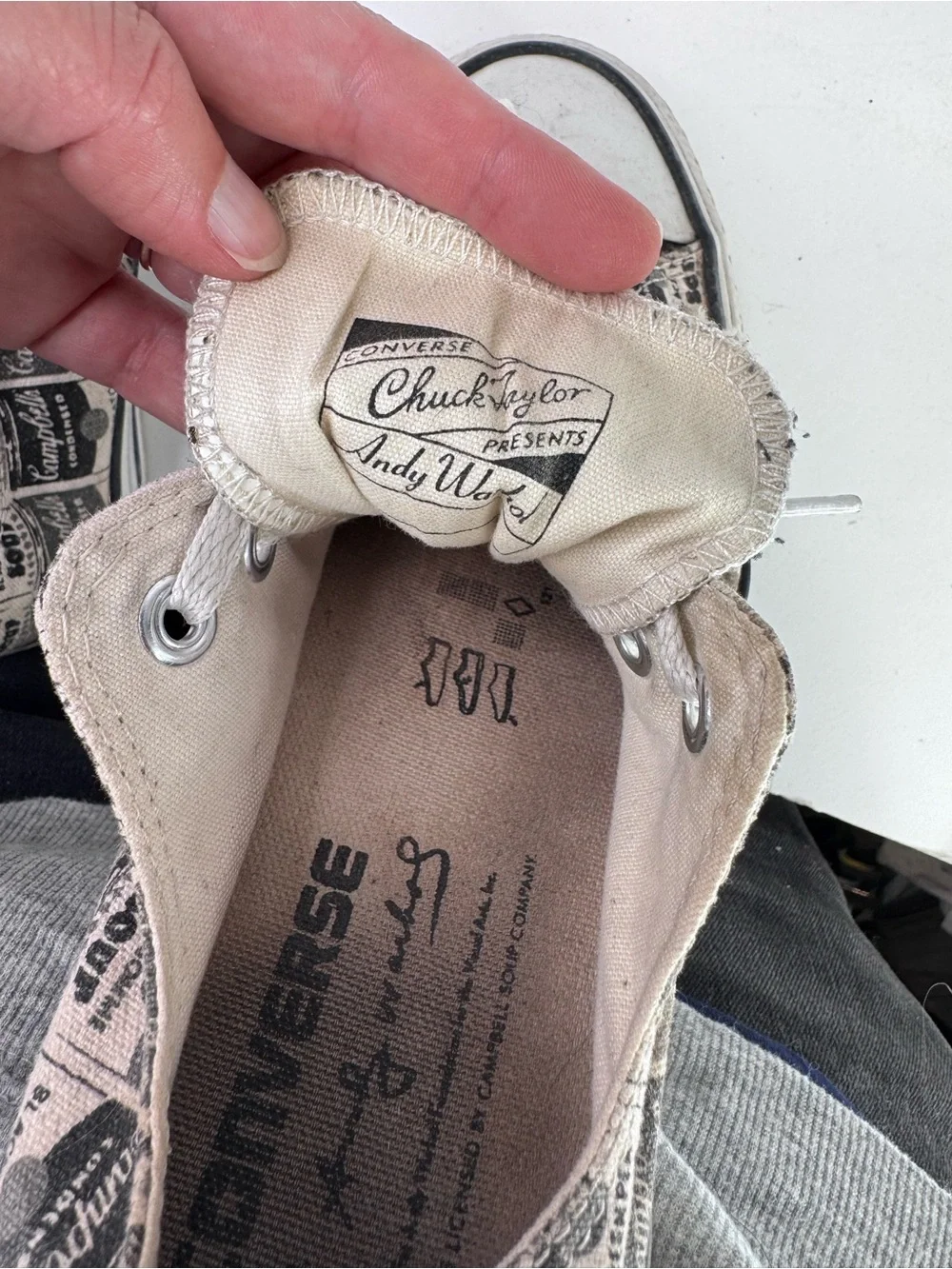 Converse Low Top Sneakers in Grey and Andy Warhol Campbells Soup print size 5